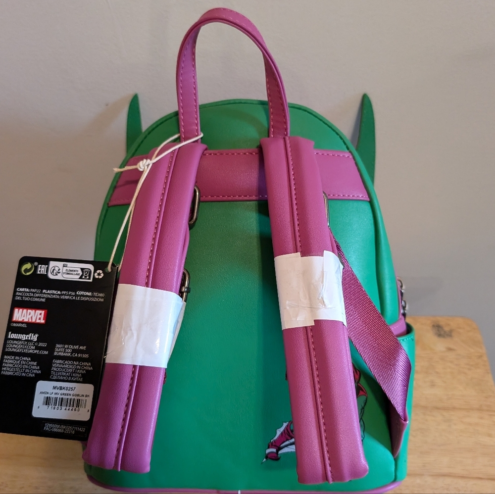 Backpack Loungefly Marvel - Picture 5 of 6